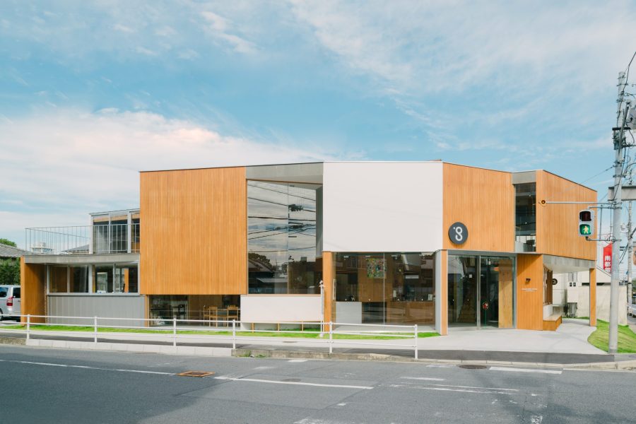 ▸Good Job!センター香芝 障害のある人たちと新しい働き方や仕事づくりを実践する拠点として2016年に奈良県香芝市にオープン。設計：o+h / 一級建築士事務所 大西麻貴+百田有希